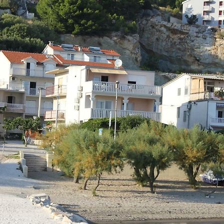 Omis Apartmani Mouse Buitenkant foto