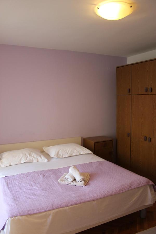 Omis Apartmani Mouse Buitenkant foto
