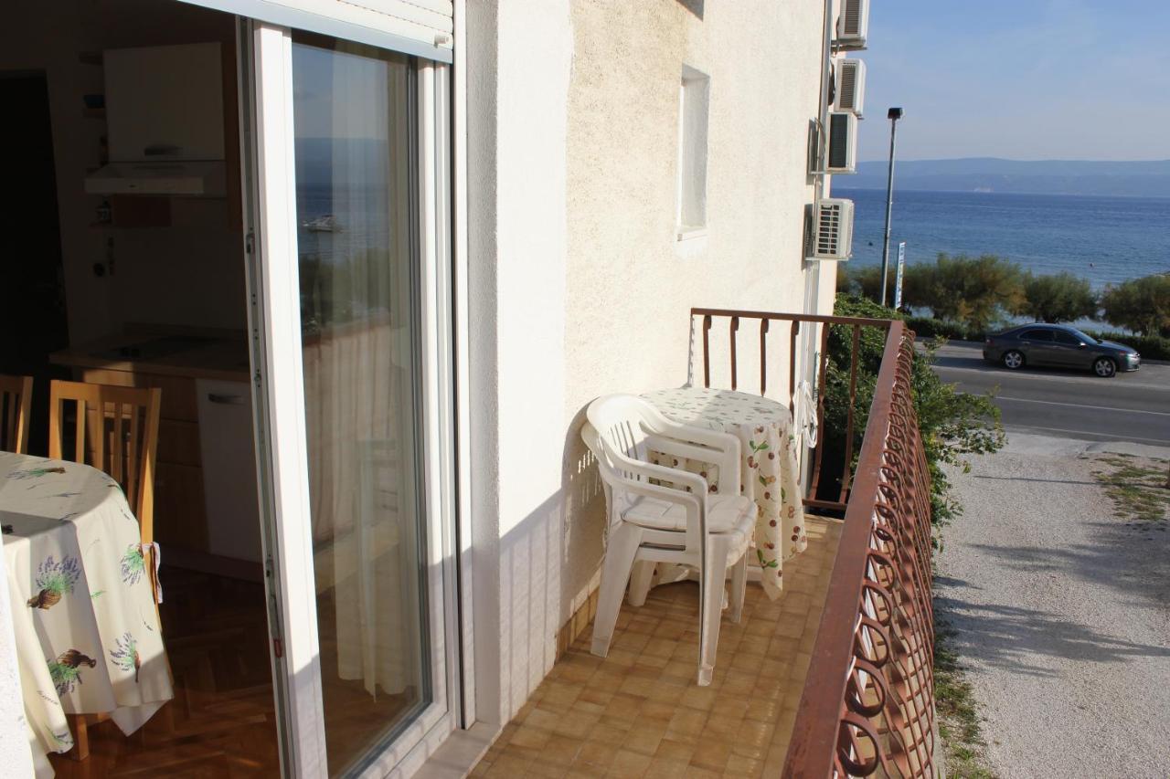 Omis Apartmani Mouse Buitenkant foto