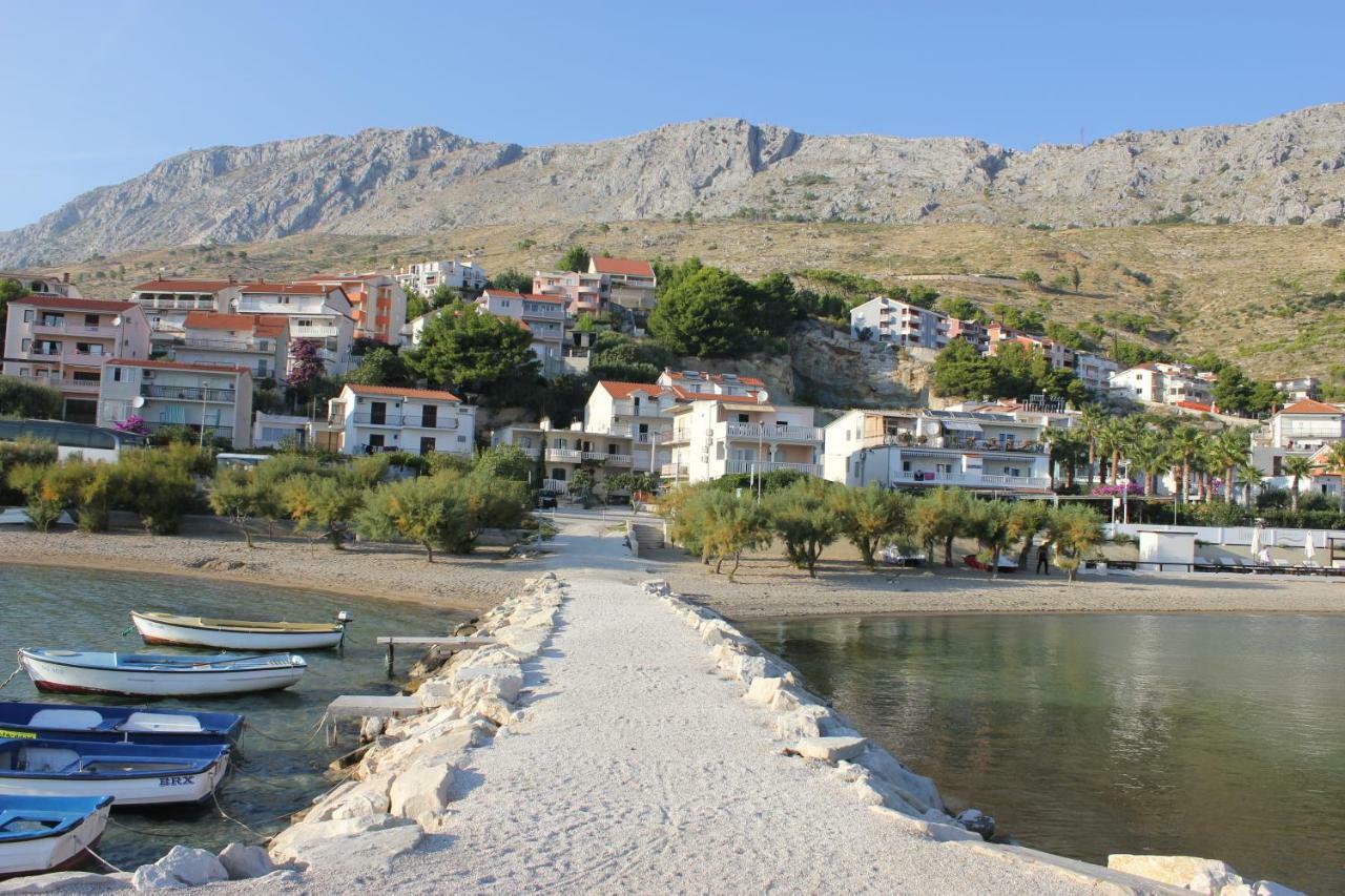Omis Apartmani Mouse Buitenkant foto